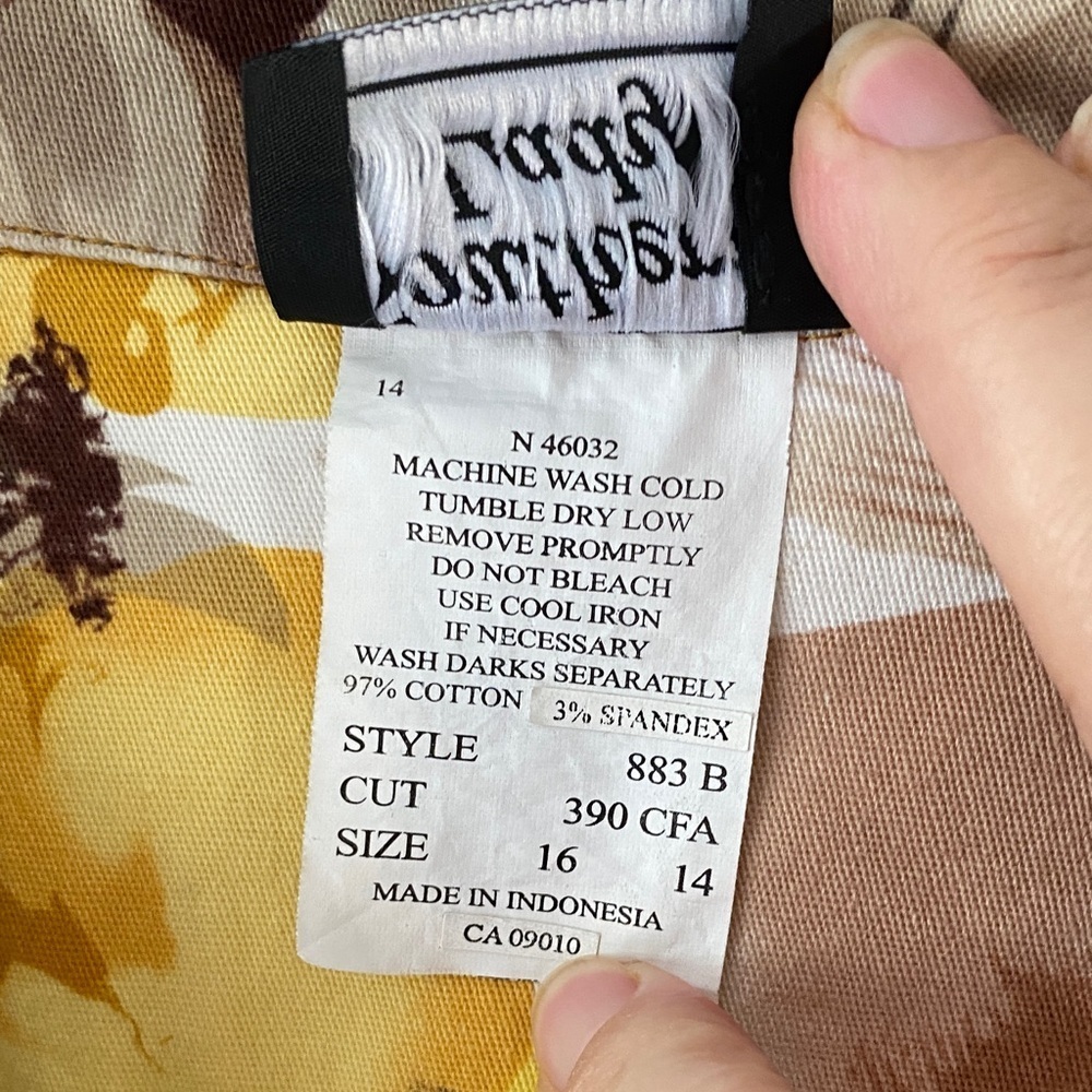 Southern Lady Yellow and Brown Floral Blazer - Picture 9 of 12